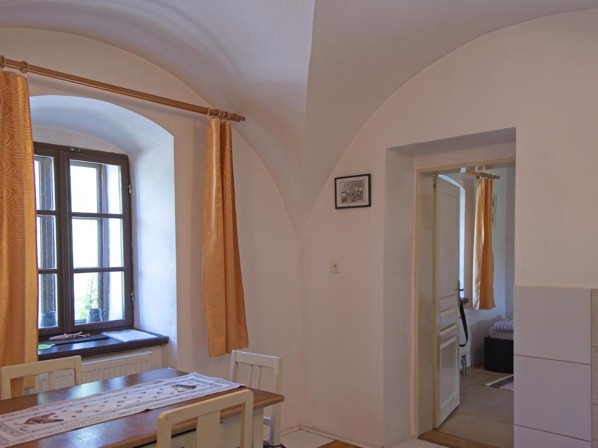 Apartmany V Broumovskem Statku Dış mekan fotoğraf